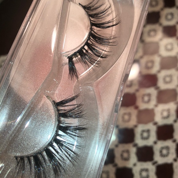 Lashylicious 100% Mink false eyelashes by Farah! - Picture 5 of 7
